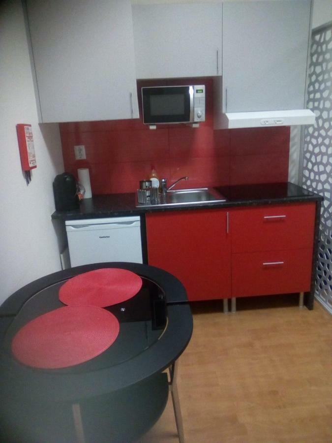 Metro-Apartment Rnal Nº35375 Al-Chamada Para A Rede Movel Nacional Porto Bagian luar foto